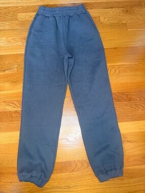 Comfrt Sweatpants XS Gray Cozy Fleece Joggers Minimalist Lounge Set Core